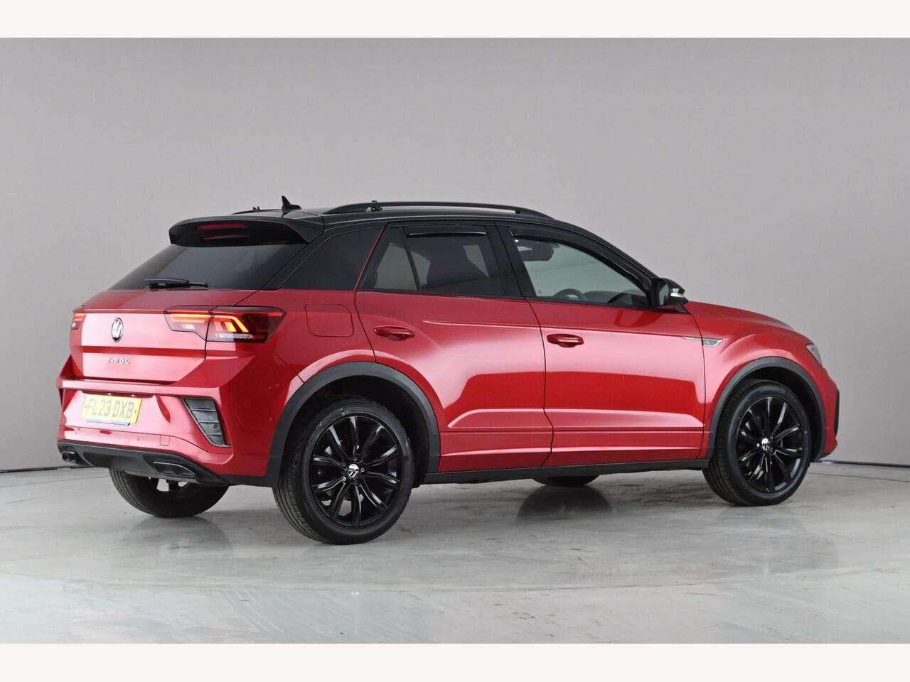 Volkswagen T-Roc thumbnail Side Right
