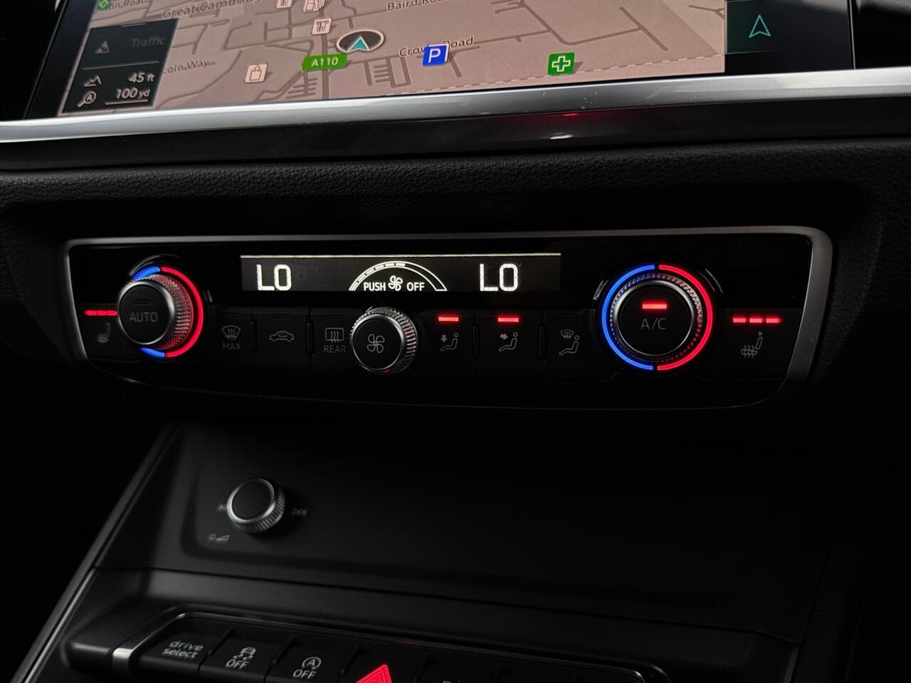 Audi Q3 thumbnail Misc Controls