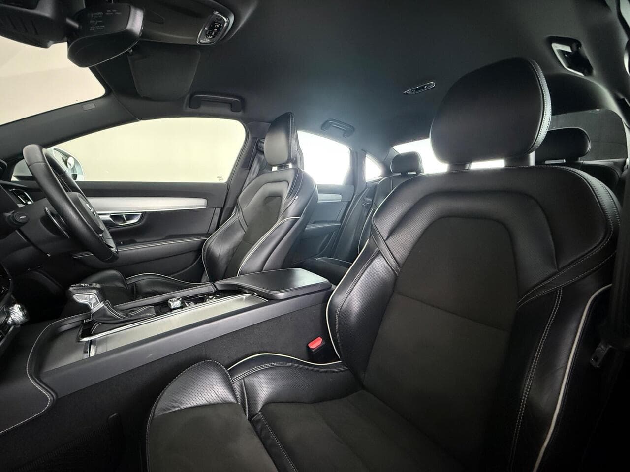 Volvo S90 thumbnail Seat Front Passenger