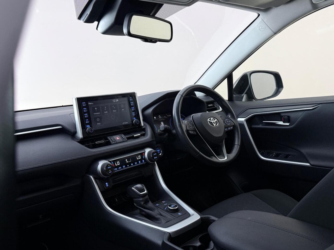 Toyota RAV4 thumbnail Interior Front