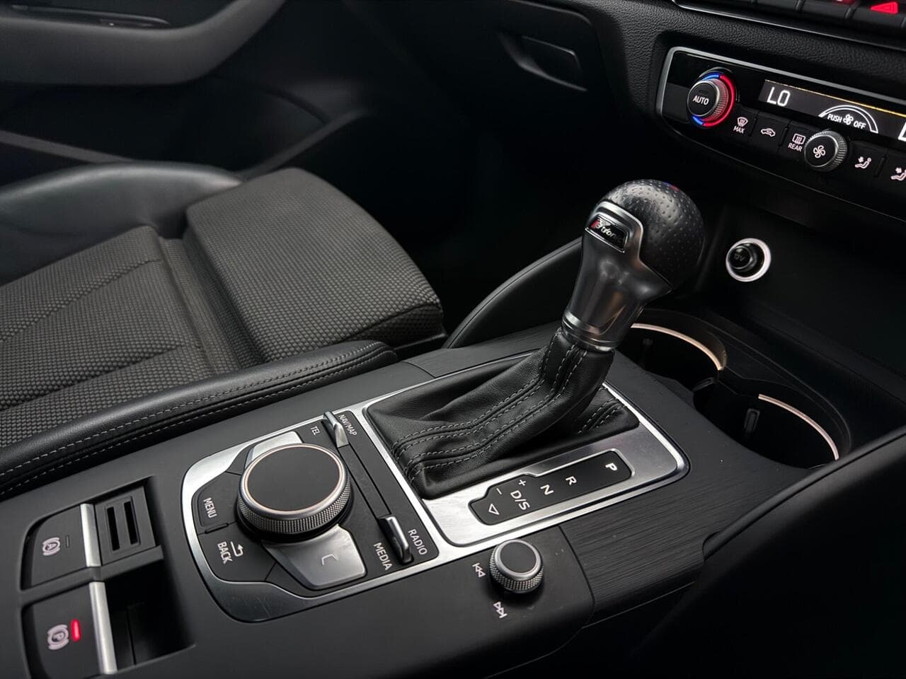 Audi A3 thumbnail Interior Front