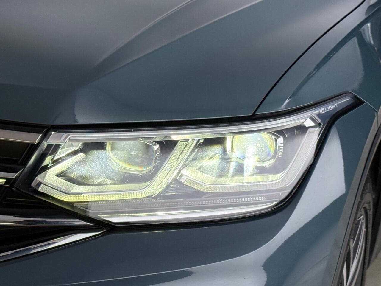 Volkswagen Tiguan Allspace thumbnail Lights Front