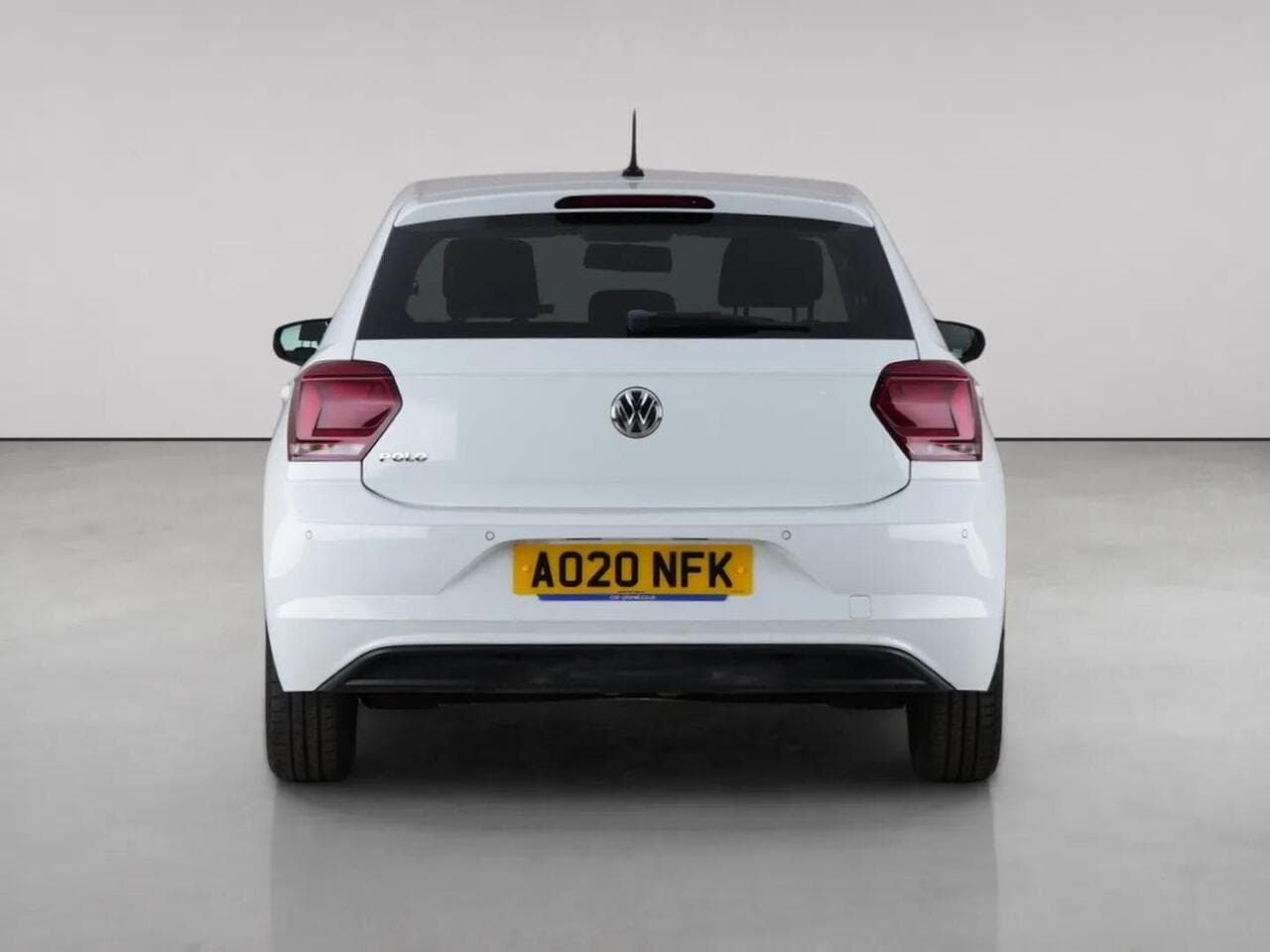 Volkswagen Polo thumbnail Rear