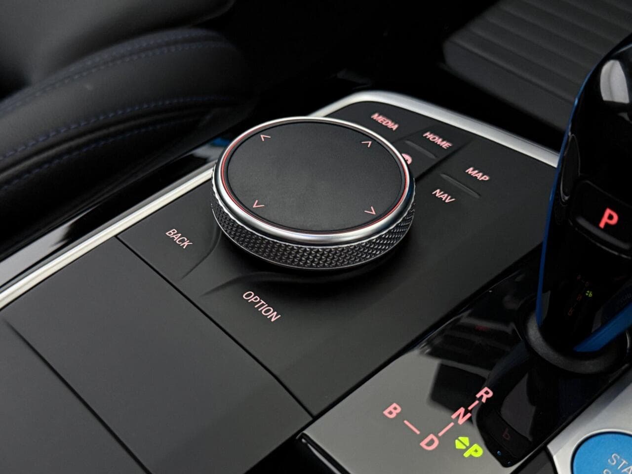 BMW iX3 thumbnail Misc Controls