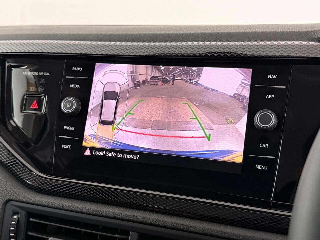 Volkswagen Taigo thumbnail Infotainment System