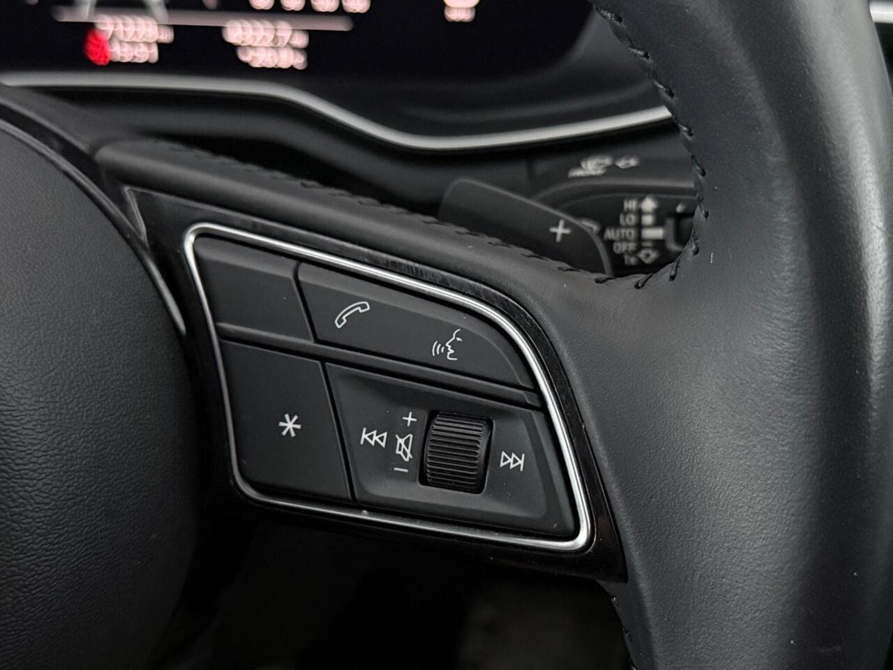 Audi A5 thumbnail Misc Controls