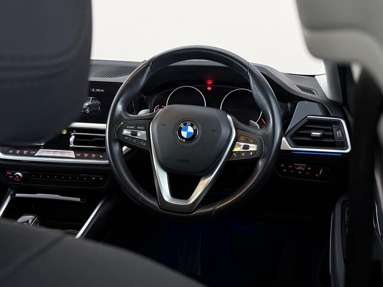 BMW 3 Series thumbnail Steering Wheel
