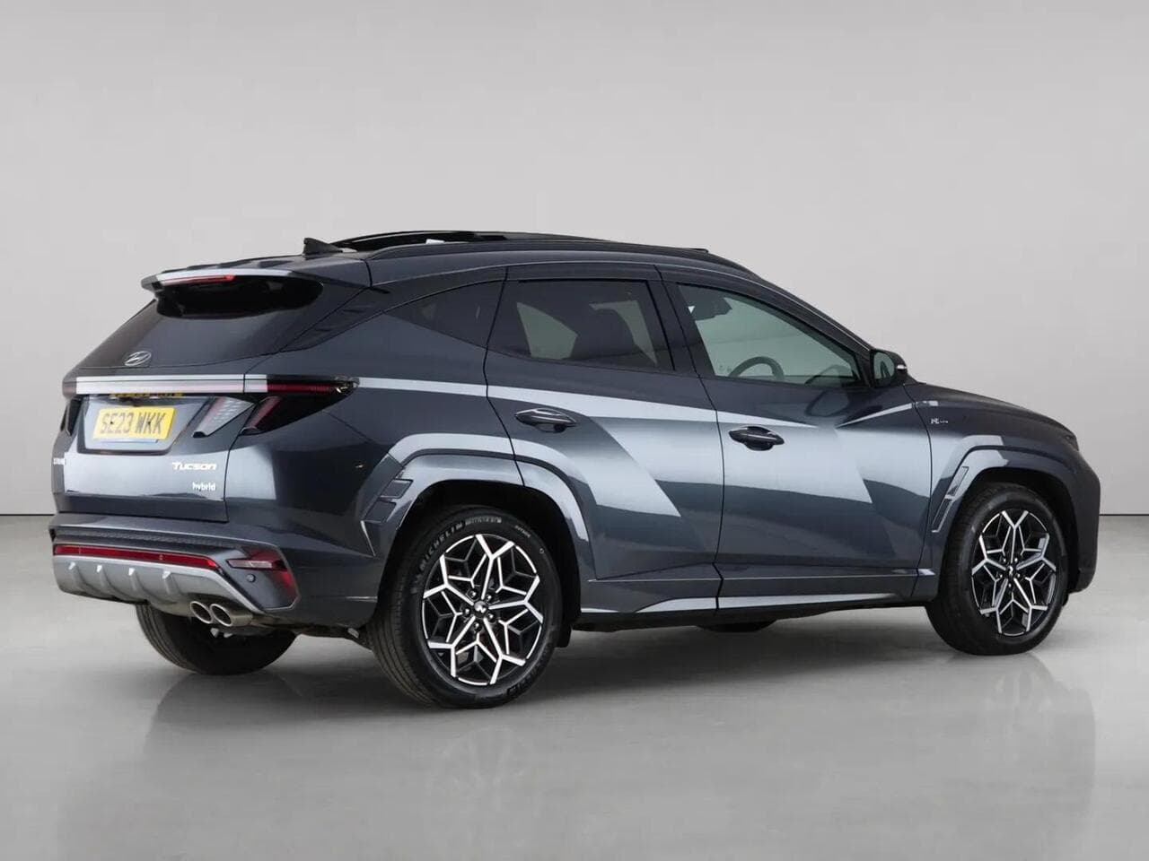Hyundai TUCSON thumbnail Rear Right