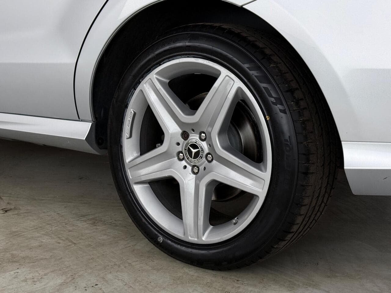 Mercedes-Benz GLE thumbnail Wheel
