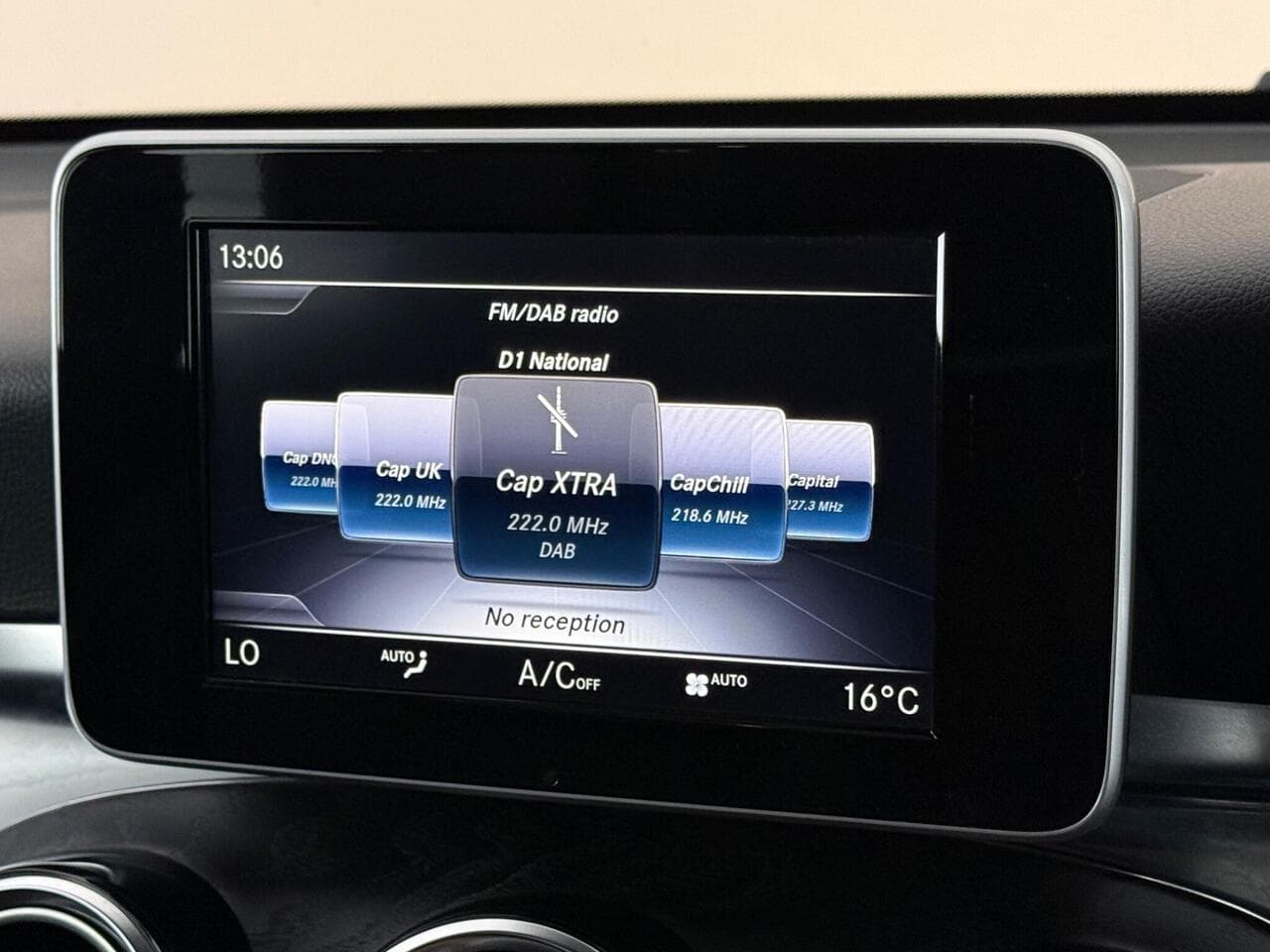 Mercedes-Benz GLC thumbnail Infotainment System