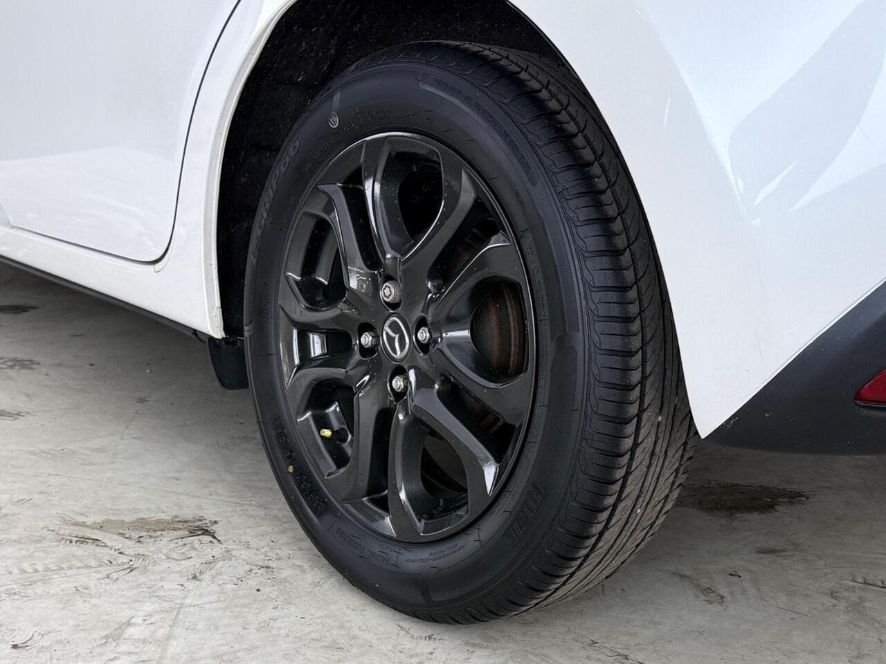 Mazda Mazda2 thumbnail Wheel