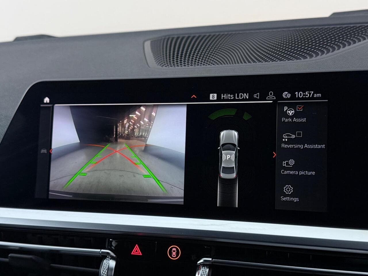 BMW 3 Series thumbnail Infotainment System