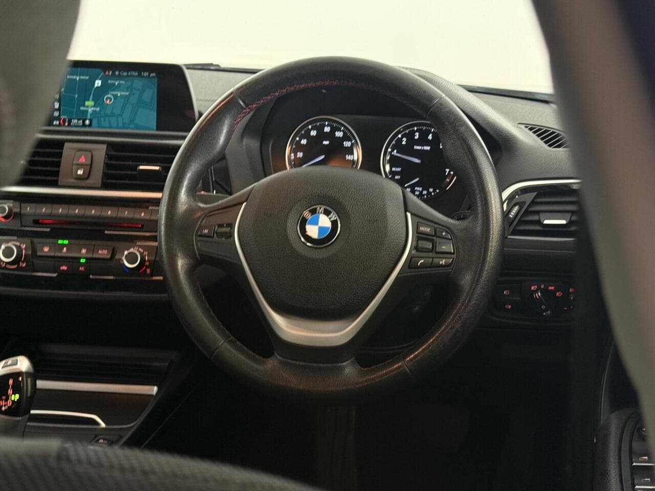 BMW 1 Series thumbnail Steering Wheel