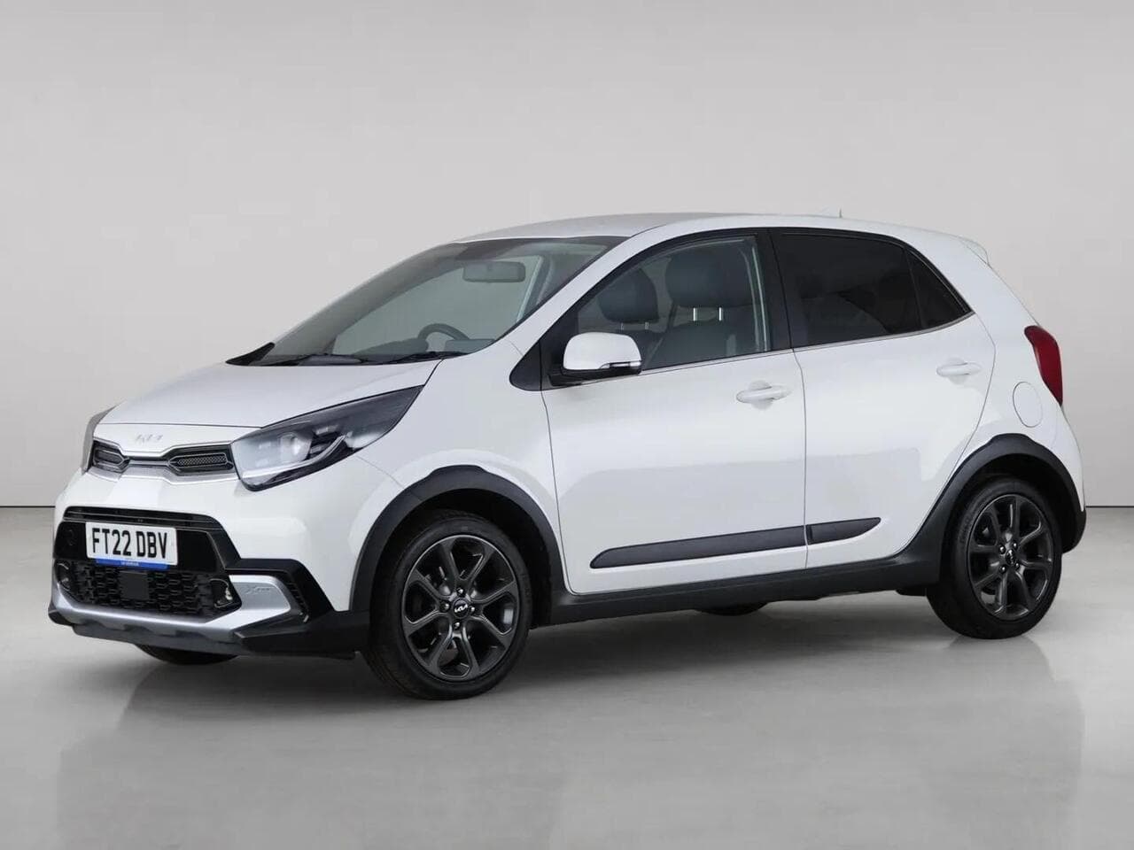 Kia Picanto thumbnail Front Left