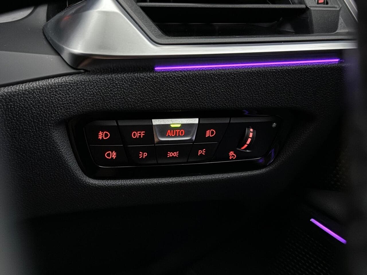 BMW 3 Series thumbnail Misc Controls