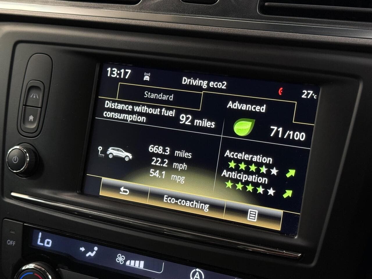 Renault Kadjar thumbnail Infotainment System