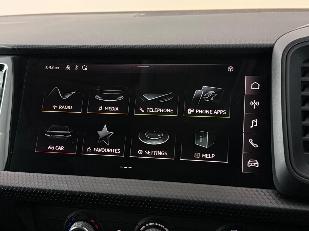 Audi A1 thumbnail Infotainment System