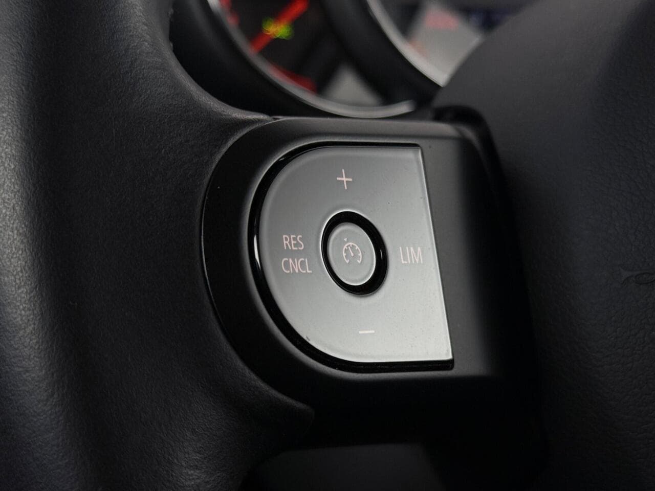 MINI Hatch thumbnail Misc Controls