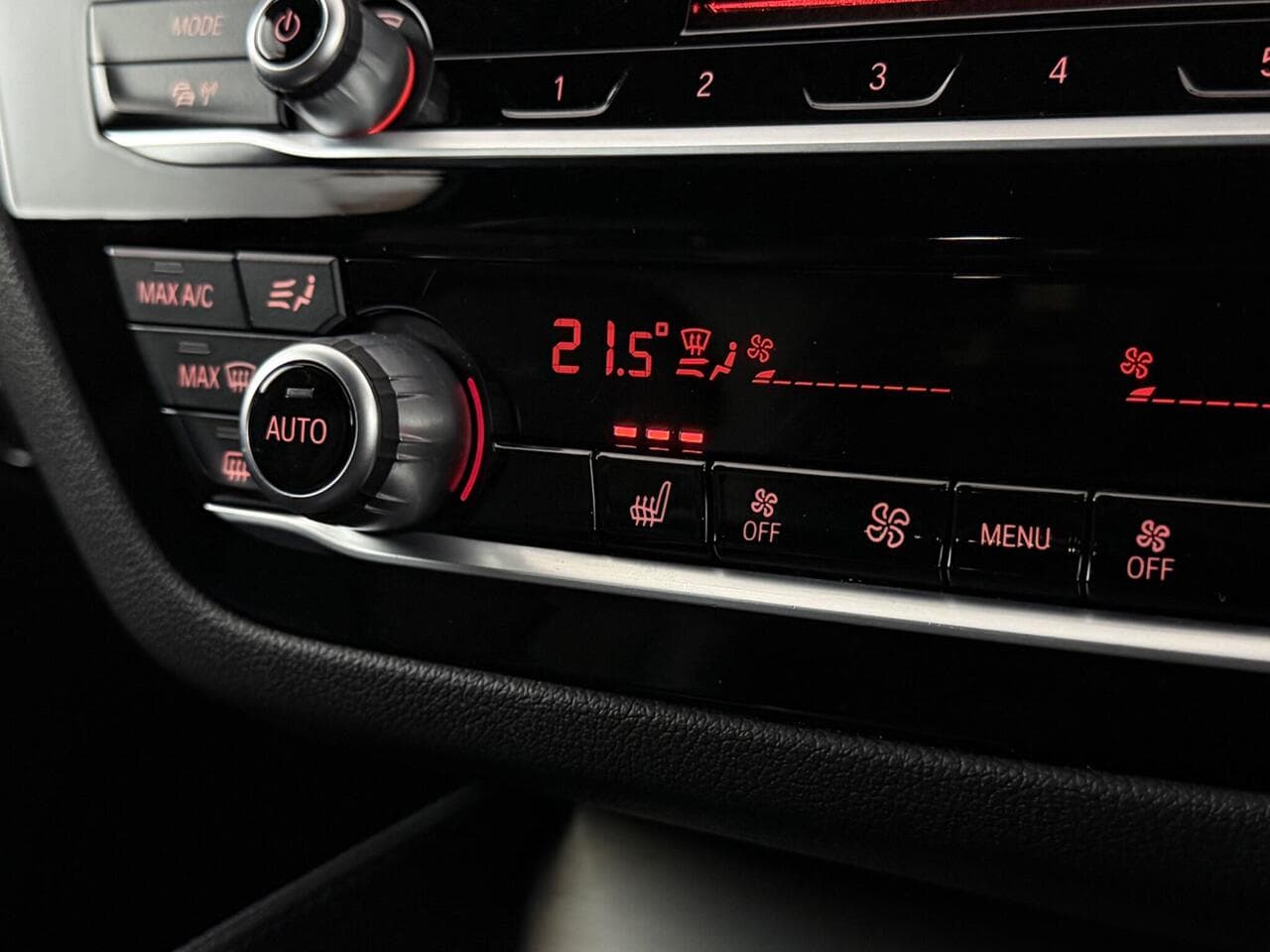 BMW 5 Series thumbnail Interior Front