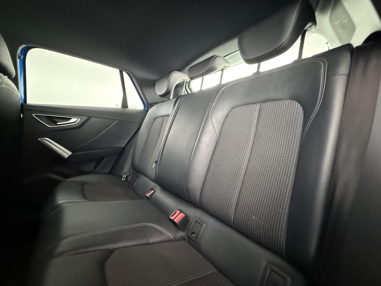 Audi Q2 thumbnail Seats Rear