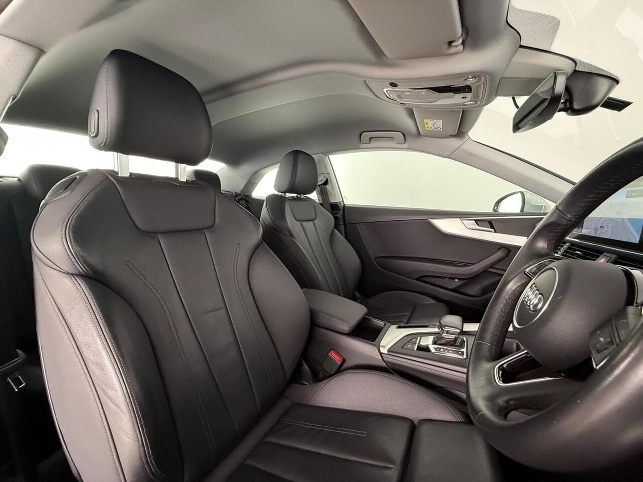 Audi A5 thumbnail Seat Driver