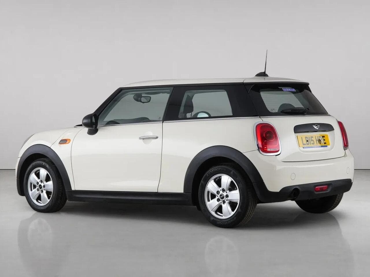 MINI Hatch thumbnail Rear Left