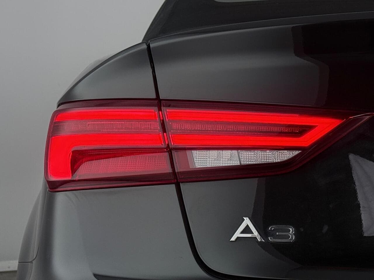Audi A3 Cabriolet thumbnail Lights Rear
