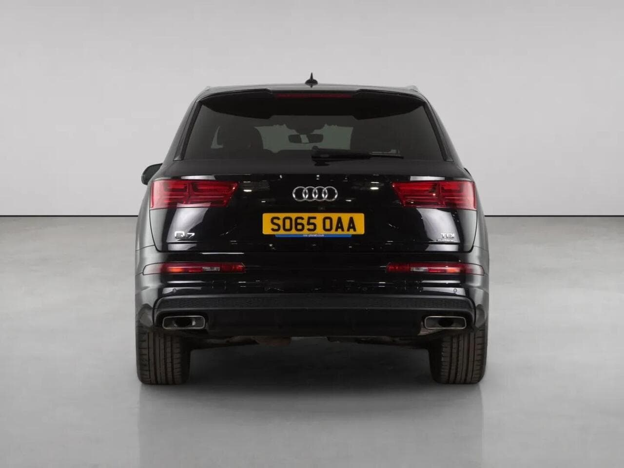 Audi Q7 thumbnail Rear