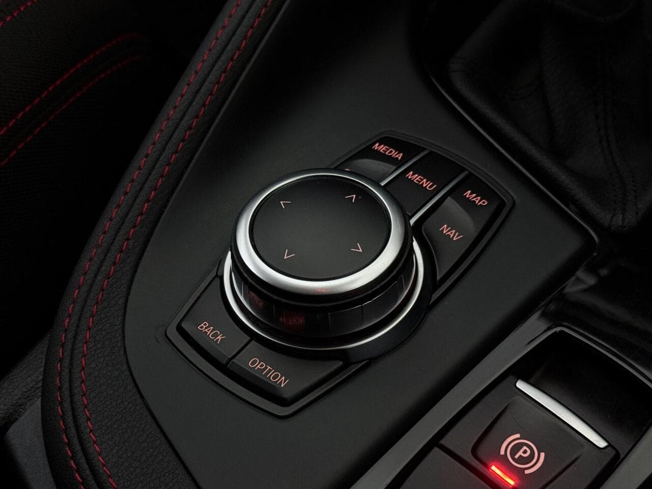 BMW X1 thumbnail Misc Controls