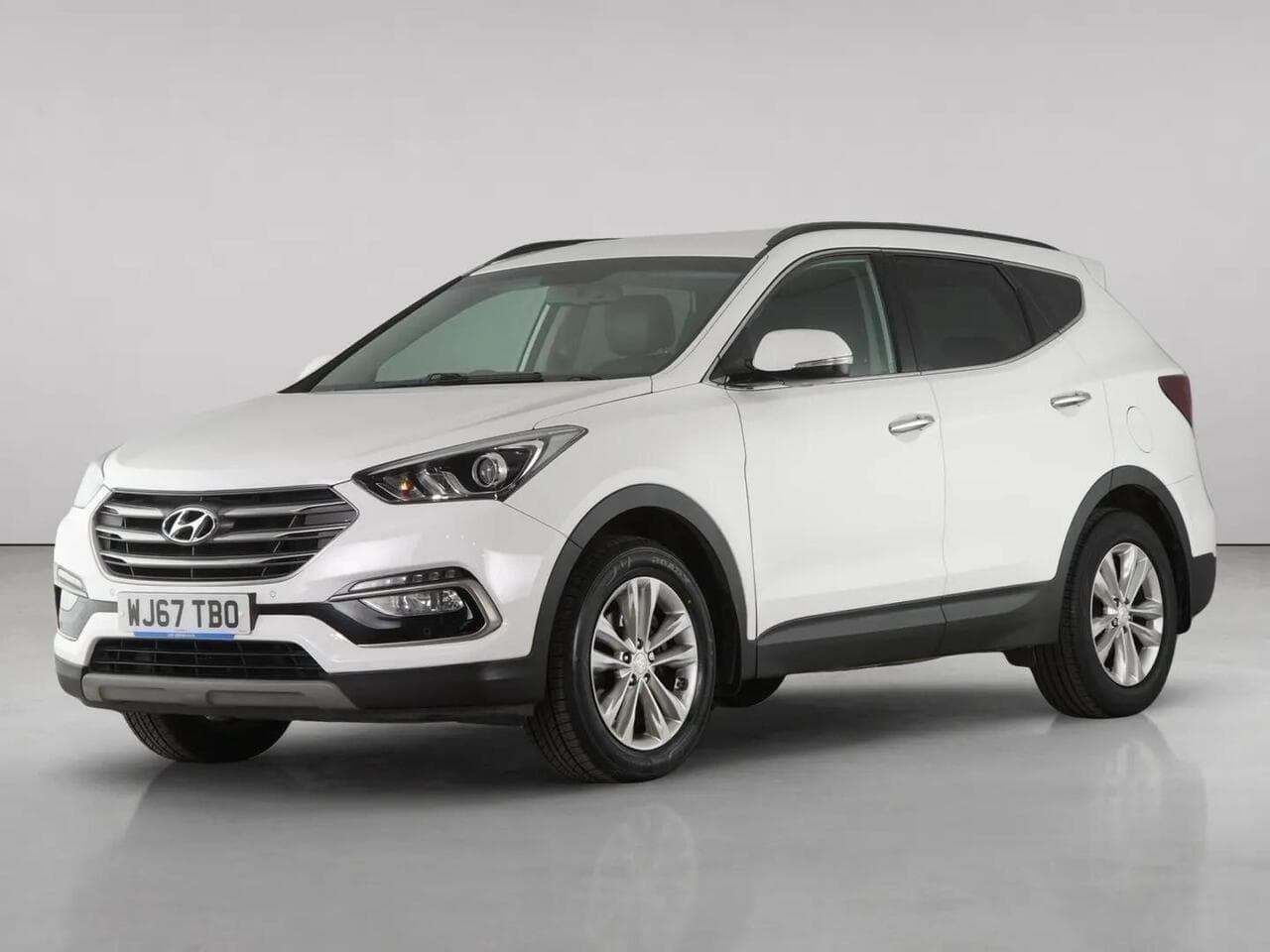Hyundai Santa Fe thumbnail Front Left