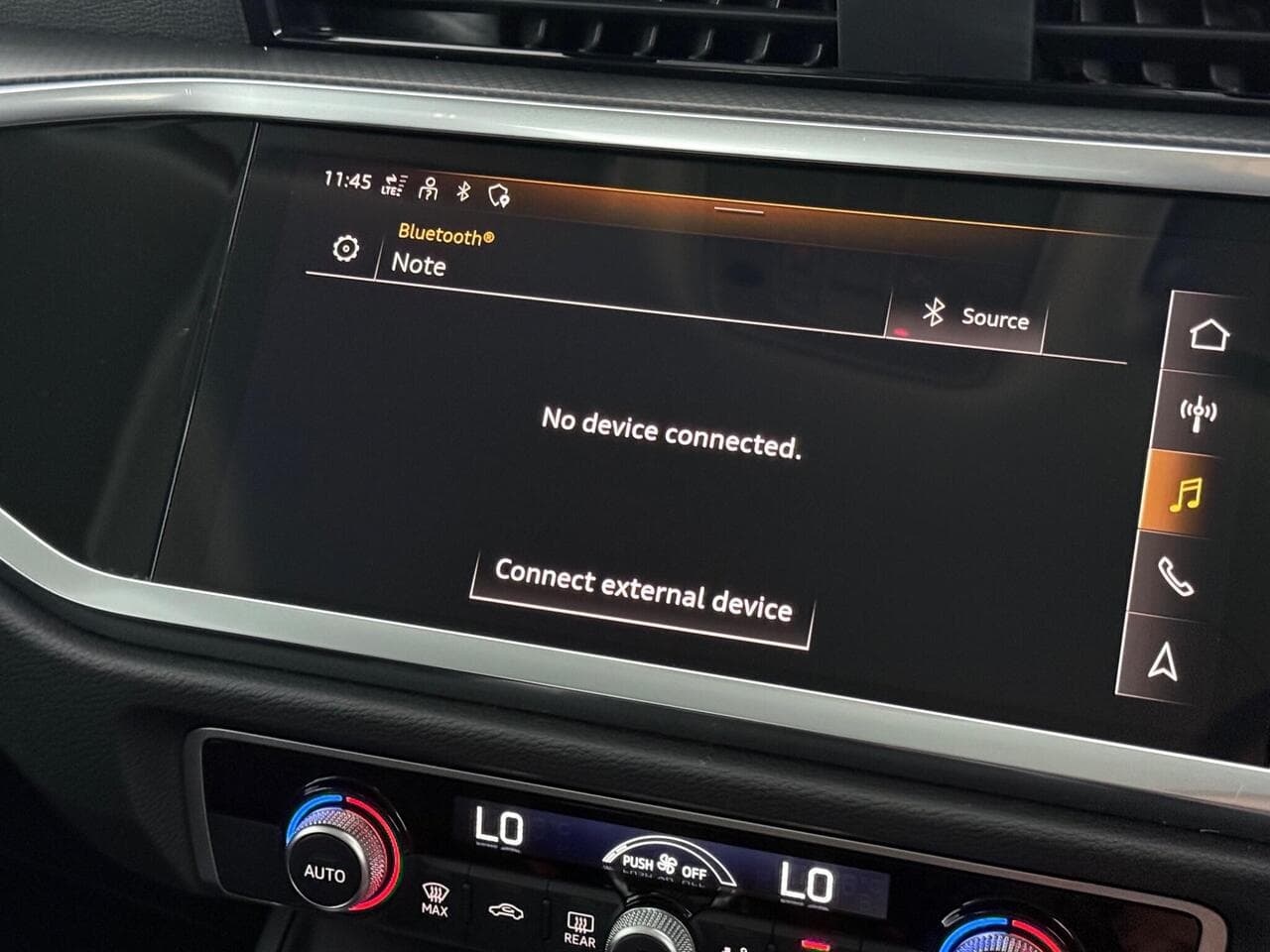 Audi Q3 thumbnail Infotainment System