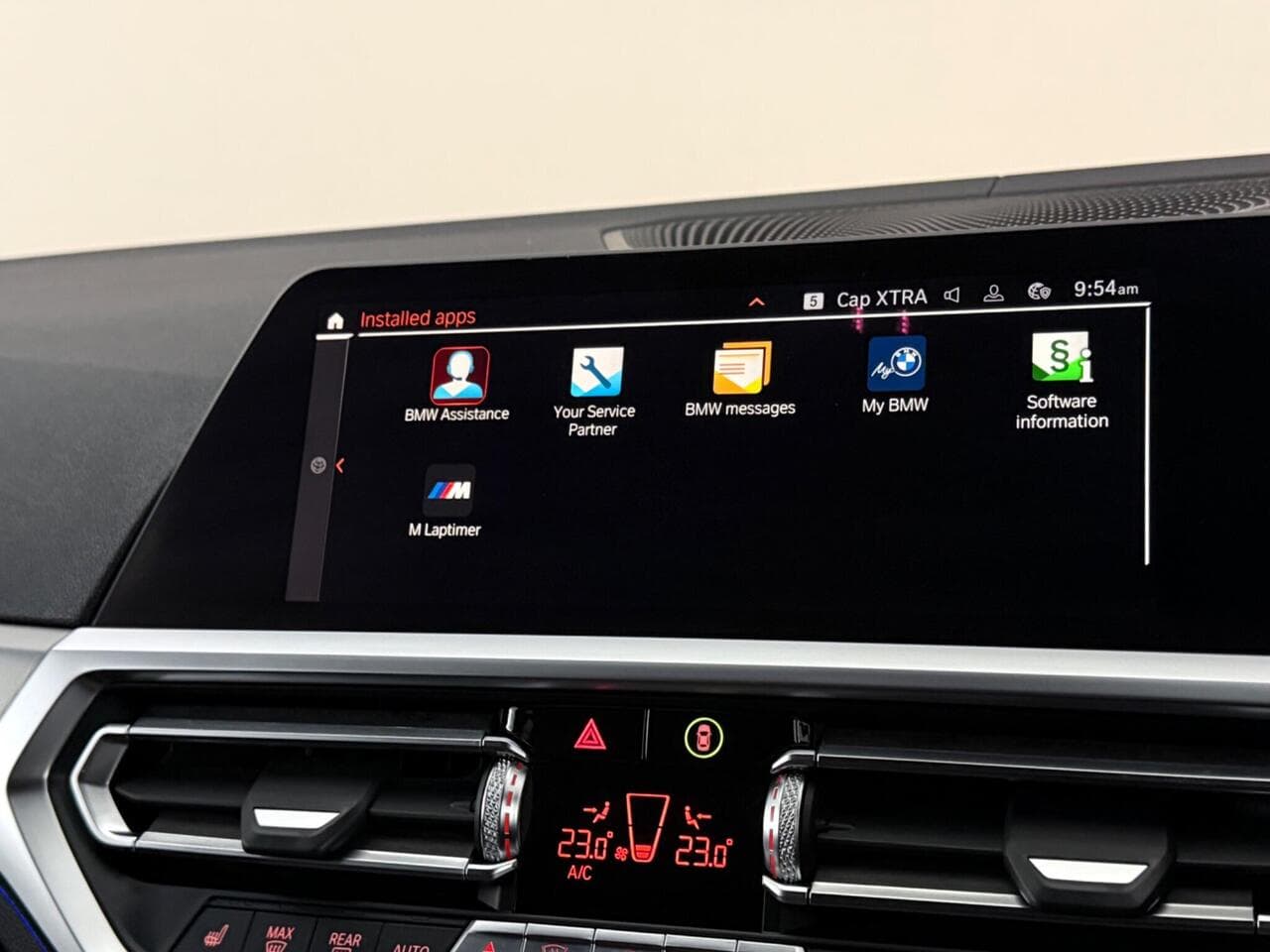 BMW 3 Series thumbnail Infotainment System