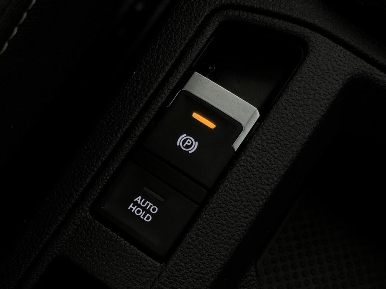 Volkswagen T-Roc thumbnail Misc Controls