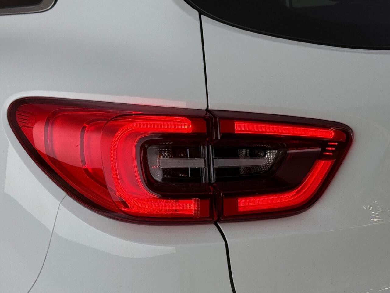 Renault Kadjar thumbnail Lights Rear