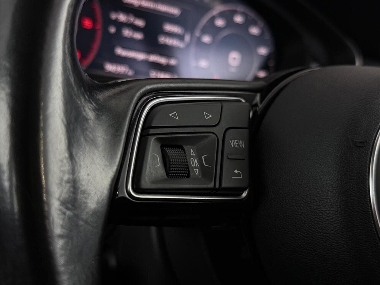 Audi A4 thumbnail Misc Controls
