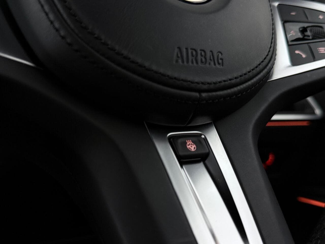 BMW 3 Series thumbnail Steering Wheel