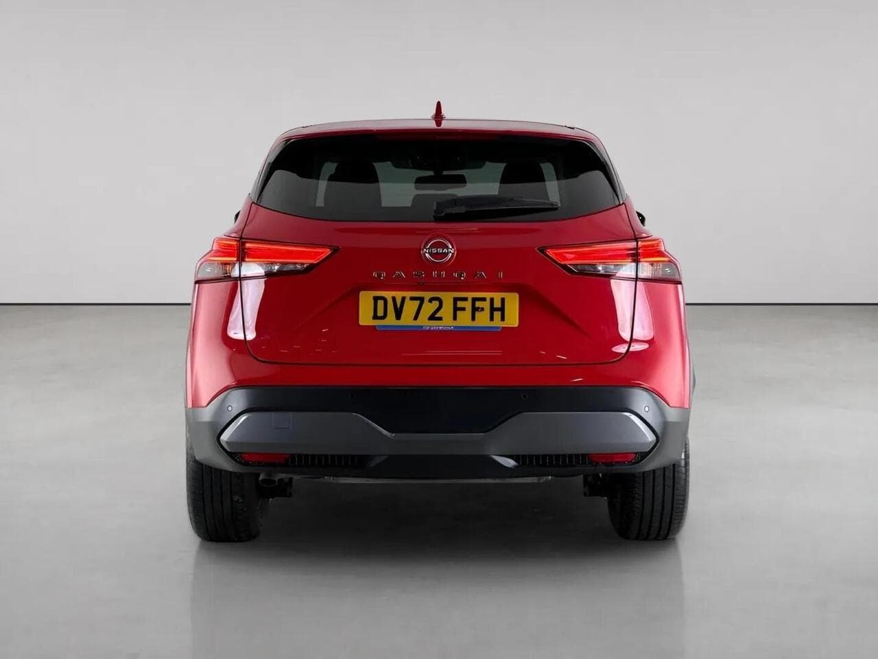 Nissan Qashqai thumbnail Rear