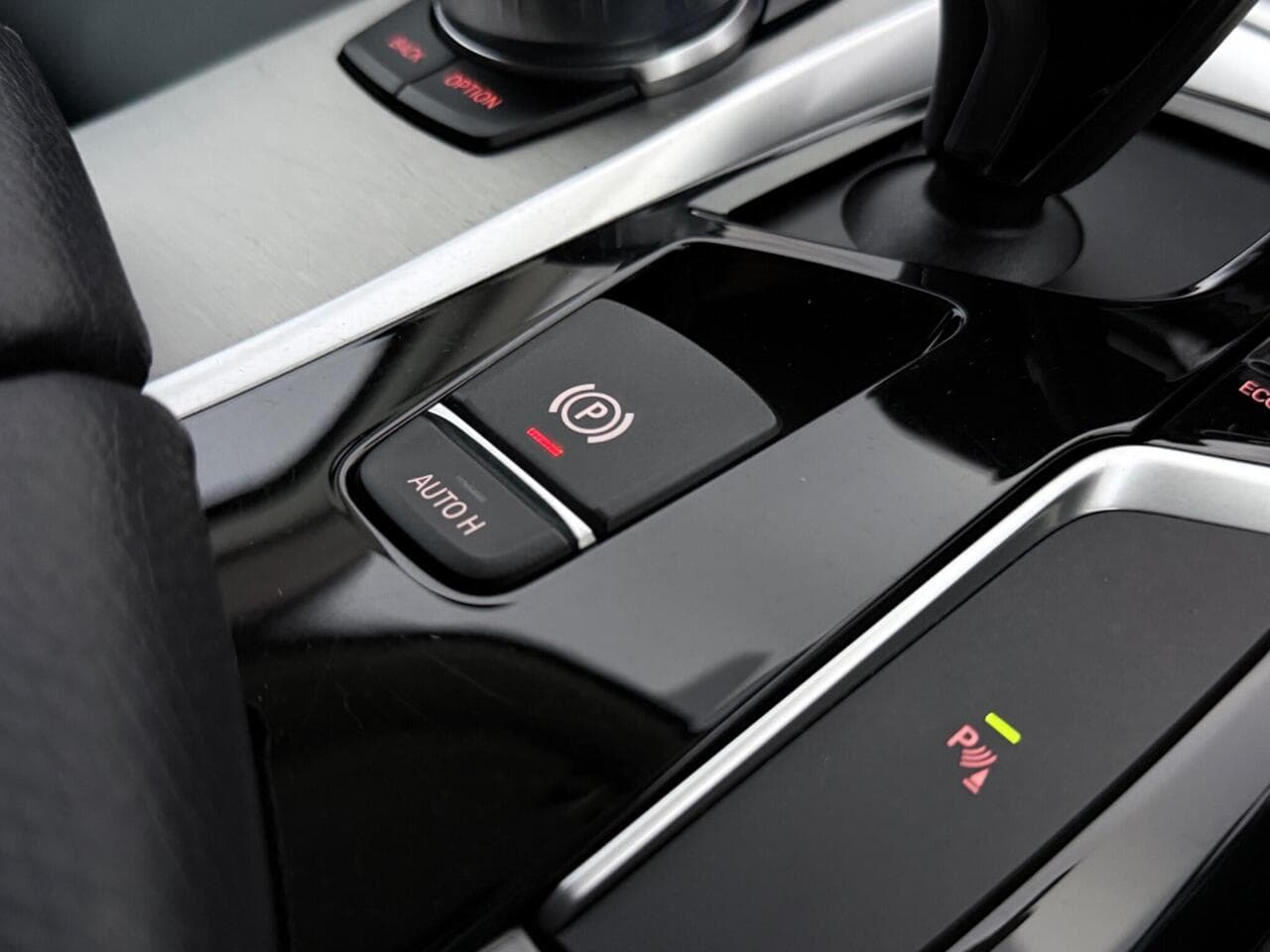 BMW 5 Series thumbnail Misc Controls