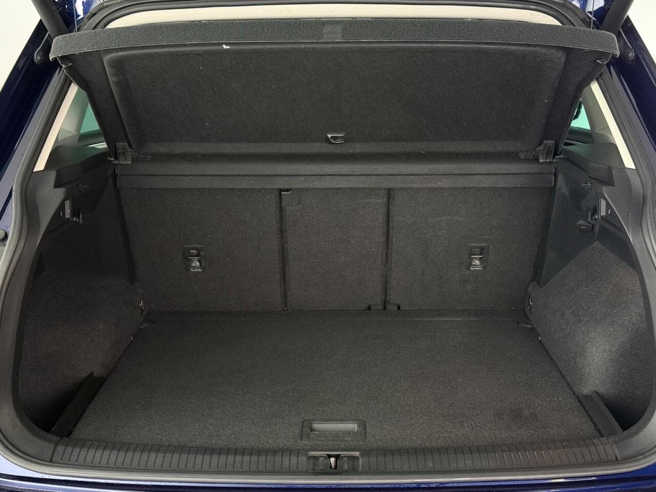 Volkswagen Tiguan thumbnail Boot