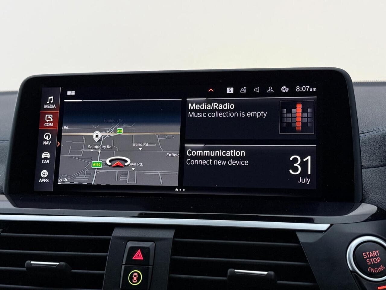 BMW X4 thumbnail Infotainment System