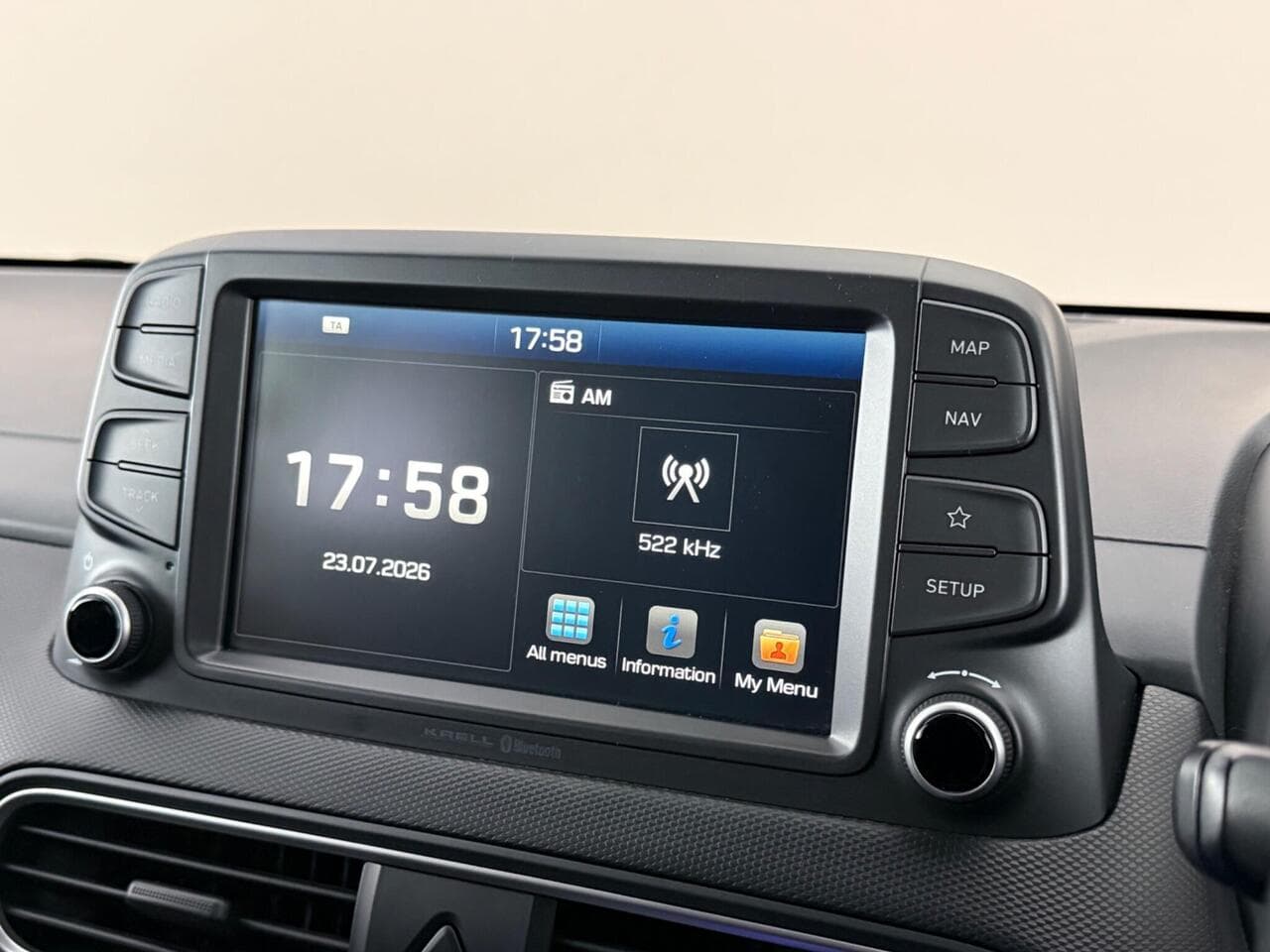 Hyundai KONA thumbnail Infotainment System