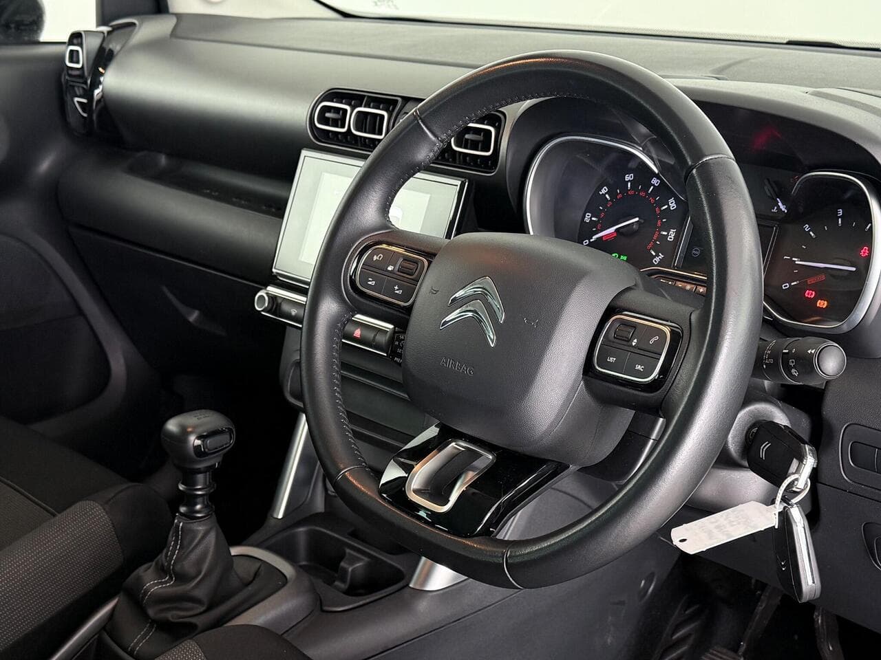 Citroen C3 Aircross thumbnail Steering Wheel