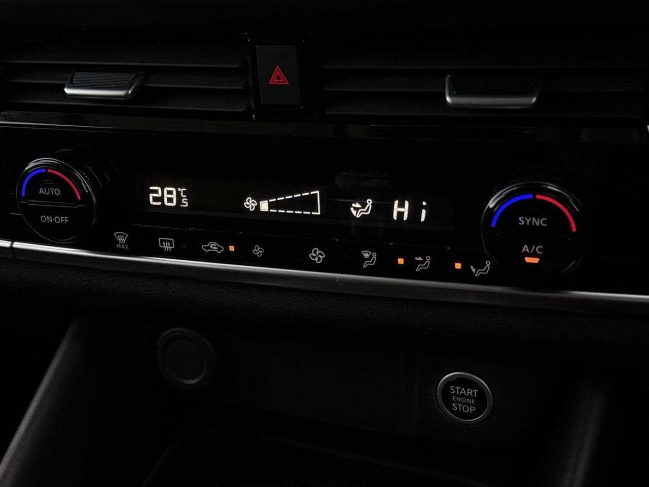 Nissan Qashqai thumbnail Misc Controls