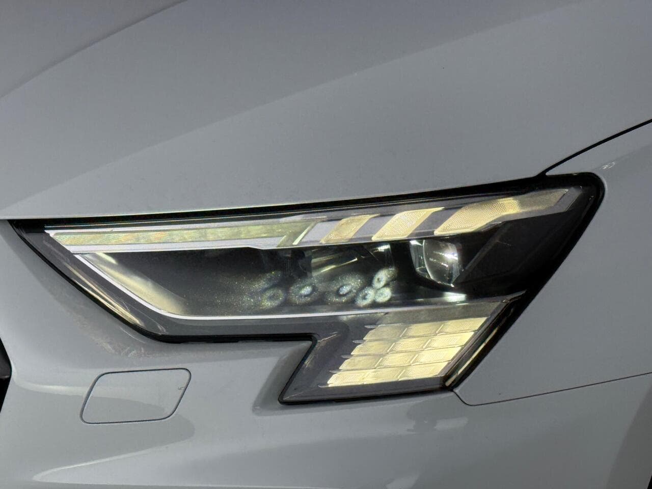 Audi A3 thumbnail Lights Front