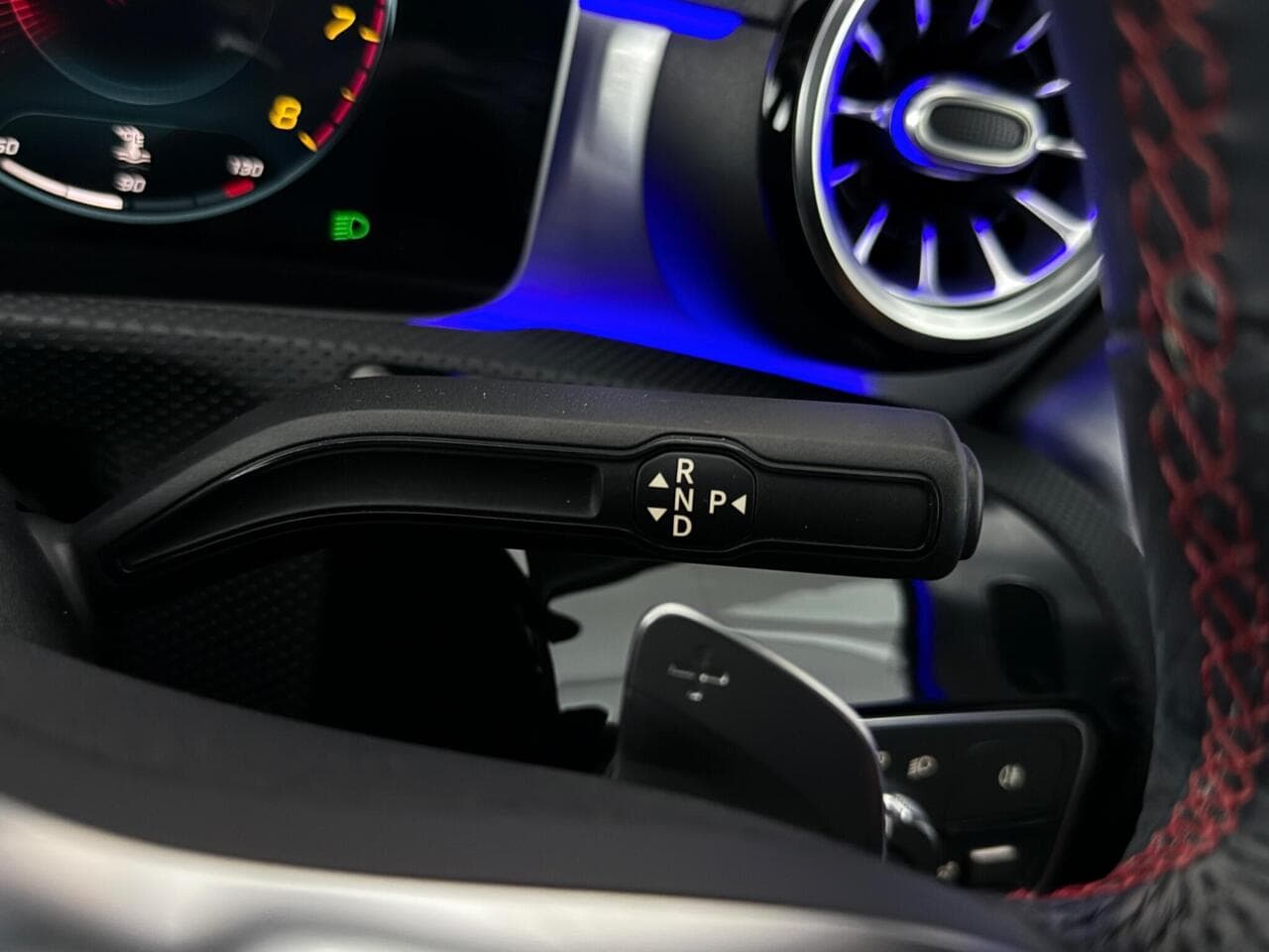 Mercedes-Benz A Class thumbnail Misc Controls