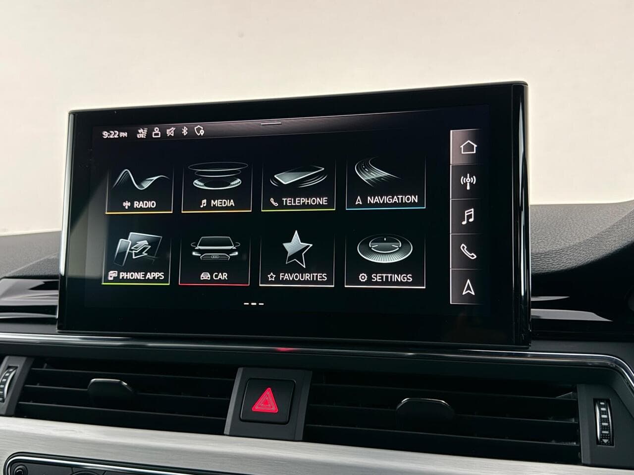 Audi A5 thumbnail Infotainment System