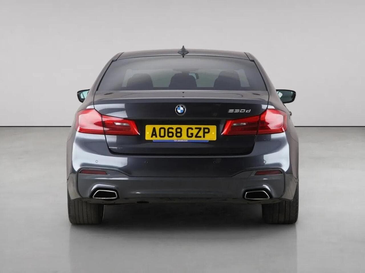 BMW 5 Series thumbnail Rear