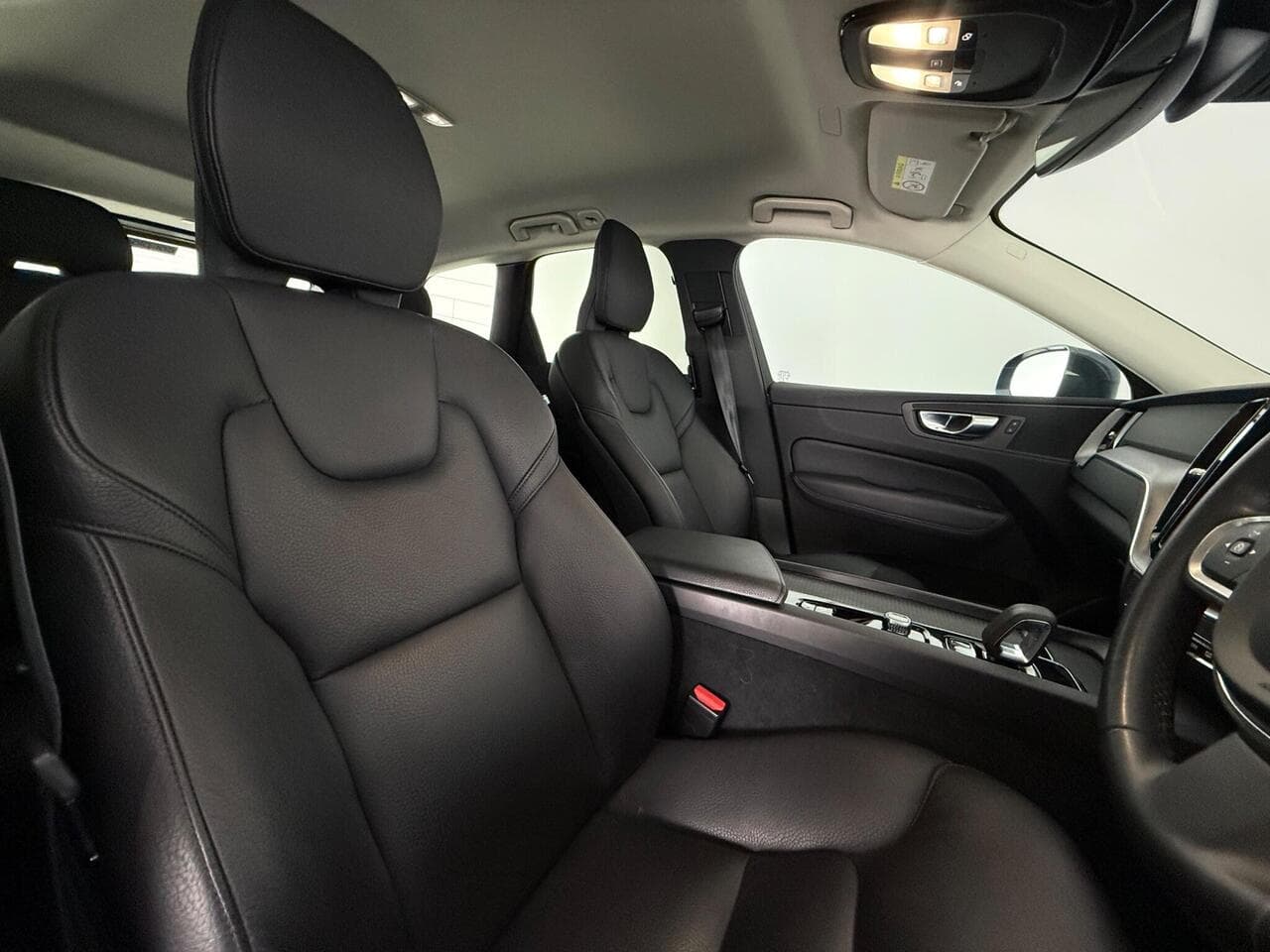 Volvo XC60 thumbnail Seat Driver