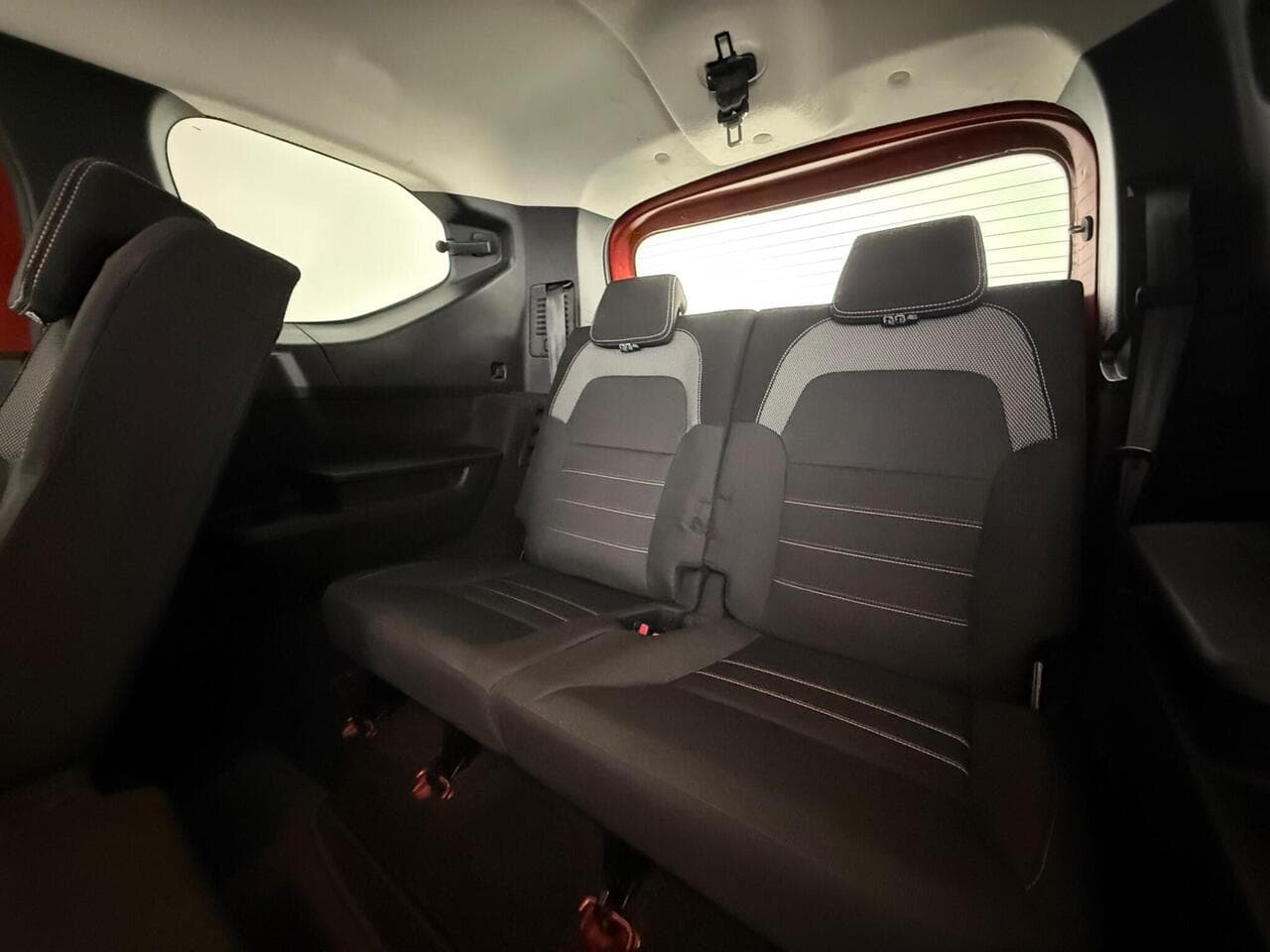 Dacia Jogger thumbnail Seats Rear