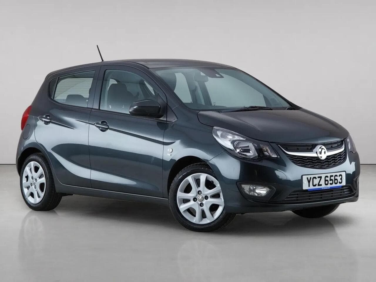Vauxhall Viva - Vauxhall Viva 1.0i SE Euro 6 5dr